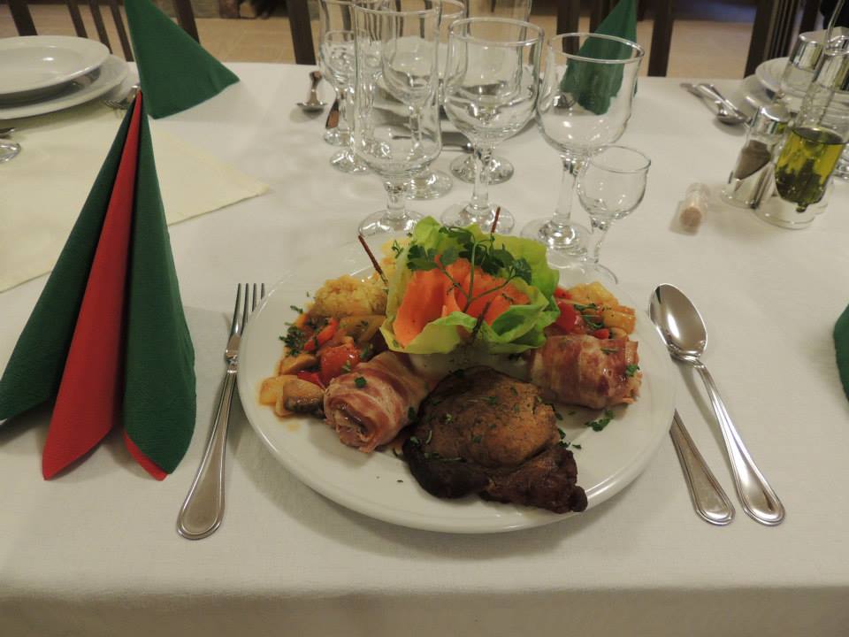 464024941 8952771621421769 7471656192952318715 n 716406698391677